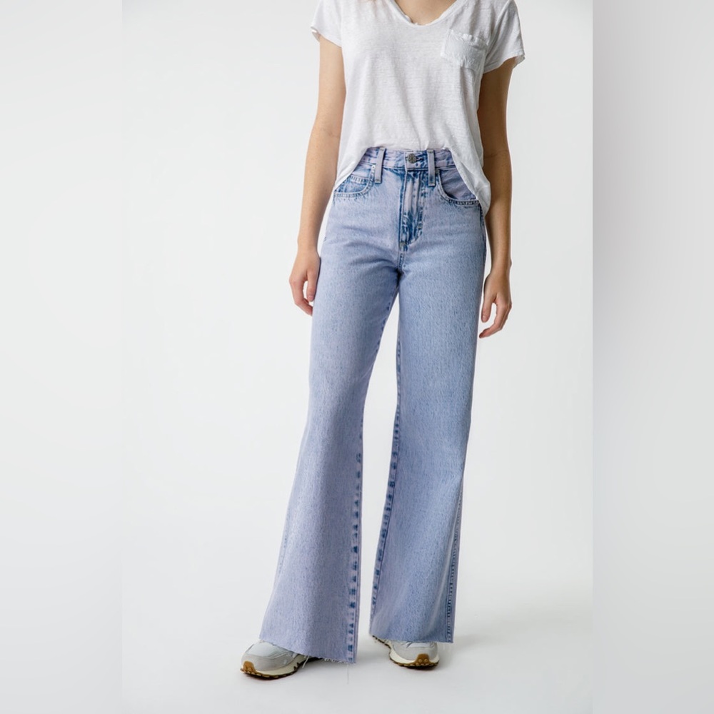 AMO super light wash high-rise wide-leg jeans - Picture 1 of 7